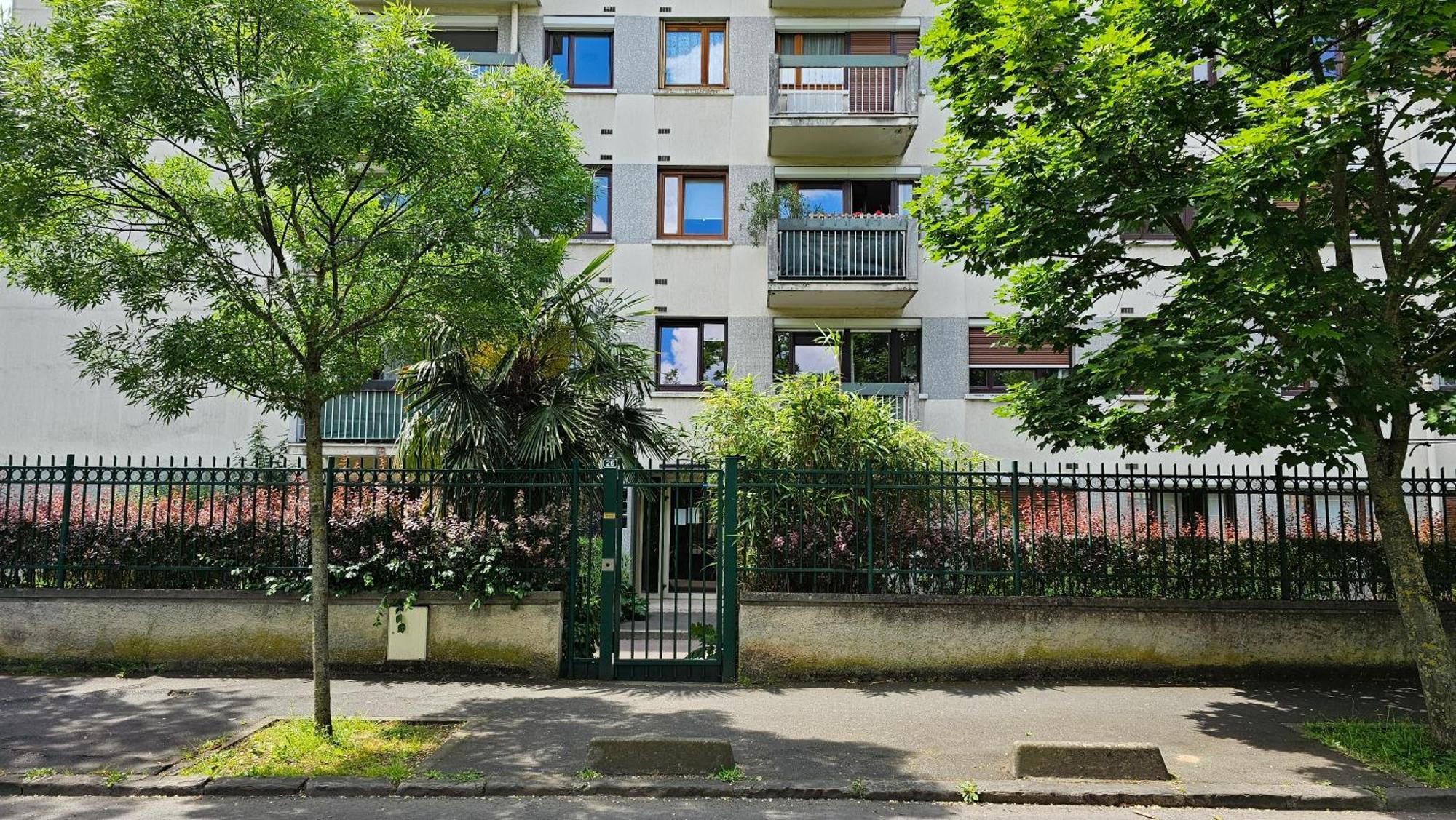 - Le Cosy Garden - Proche Rer A Et E - Paris Disney - Parking Et Wifi Gratuit ! Family Special Offer Champigny-sur-Marne Exterior photo